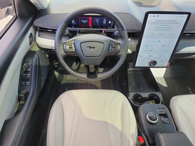 Certified 2023 Ford Mustang Mach-E Premium image 7