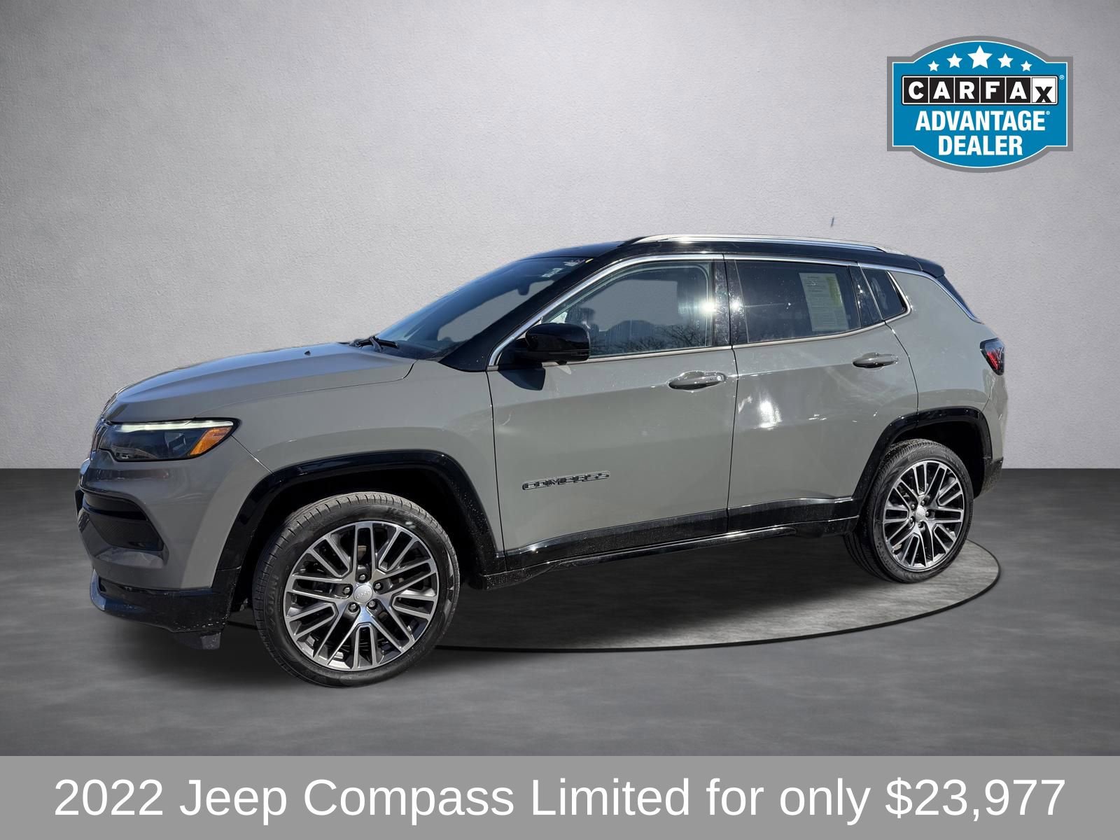 Used 2022 Jeep Compass Limited w/ Elite Group image 3
