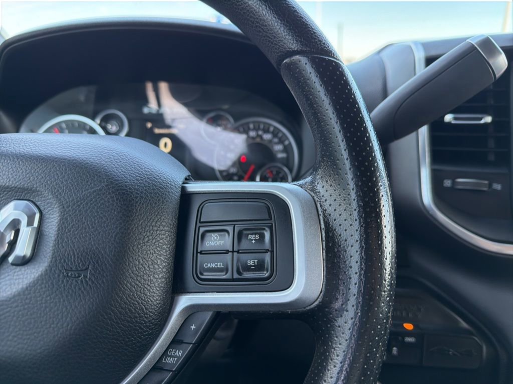 Used 2022 RAM 2500 Big Horn AWD/4WD image 20