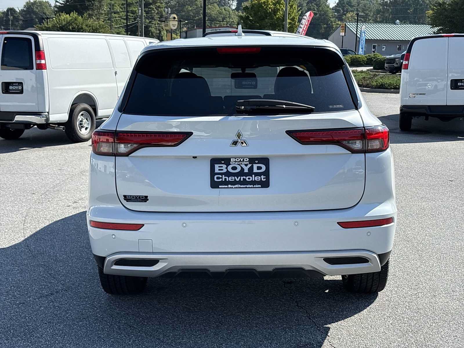 Used 2023 Mitsubishi Outlander SE AWD/4WD image 7