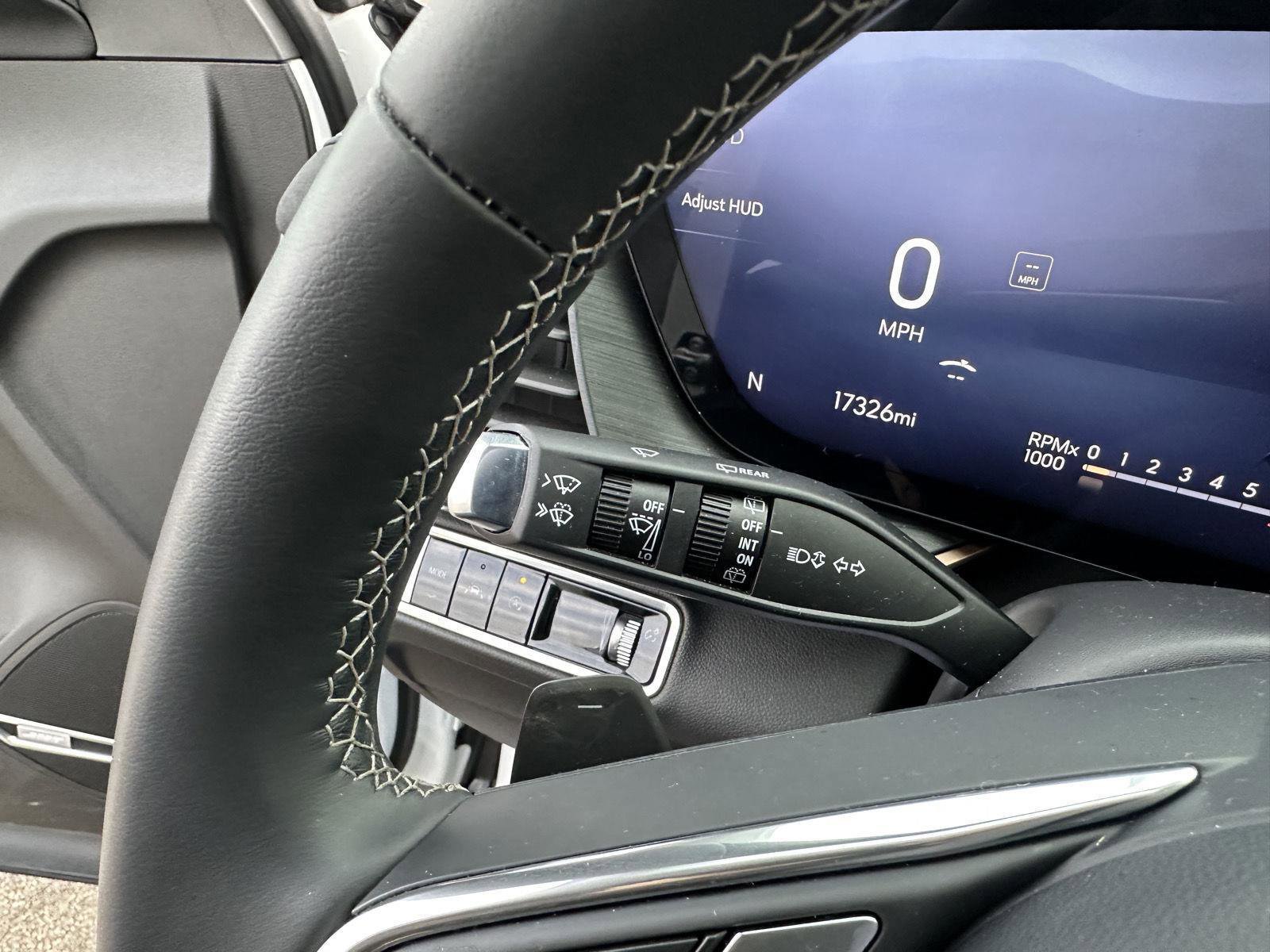 Used 2025 Buick Envision Sport Touring image 25