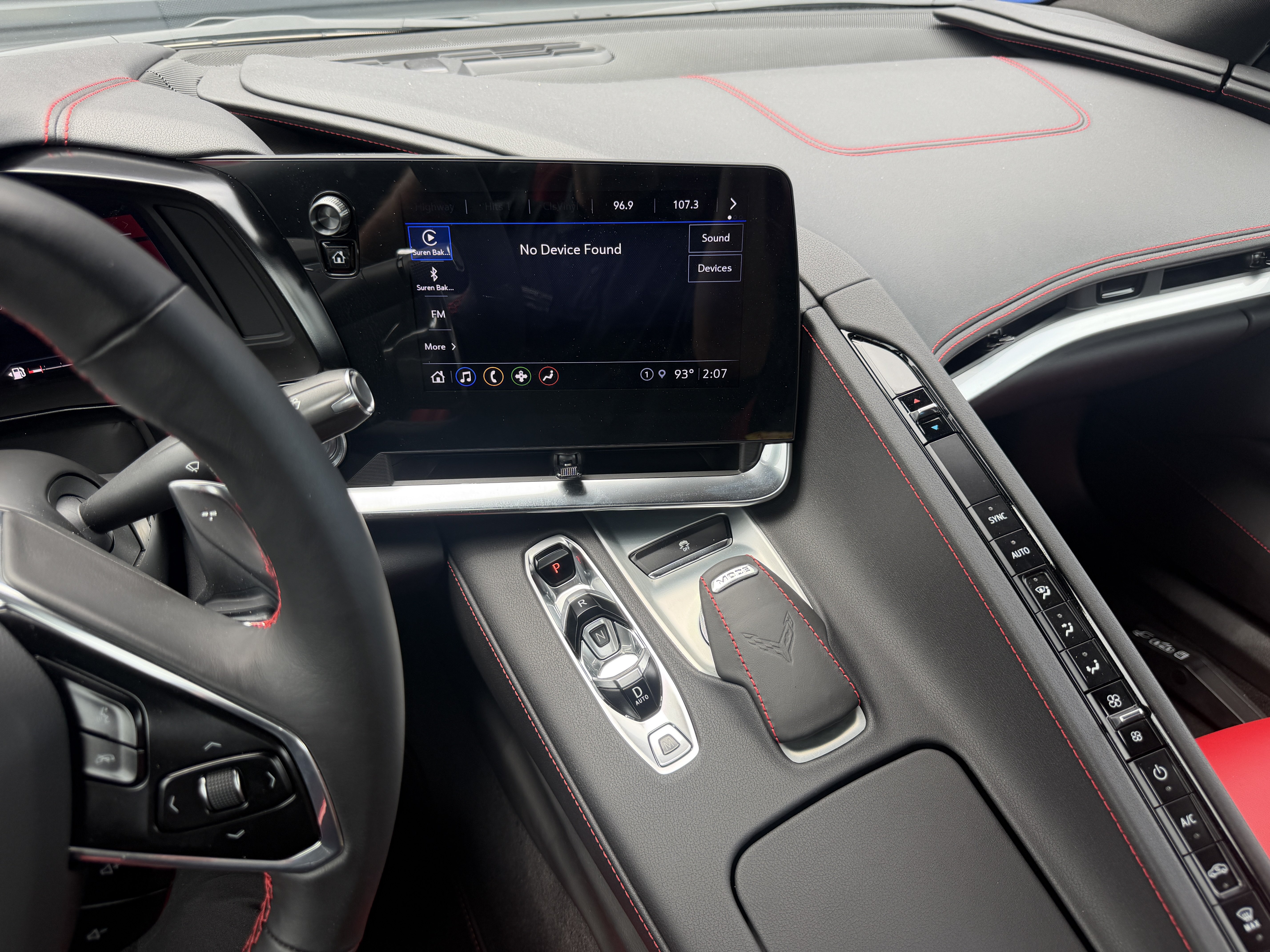 Used 2021 Chevrolet Corvette Stingray Convertible w/ Z51 Performance Package RWD image 24