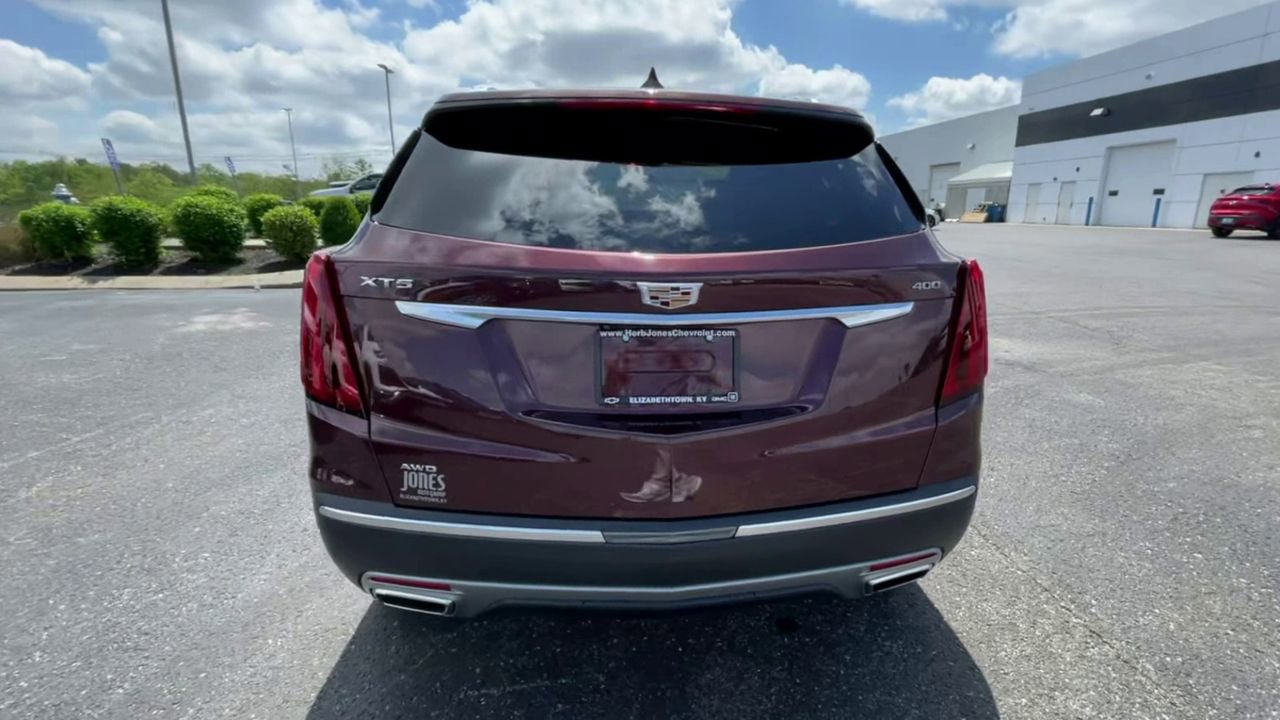 Certified 2023 Cadillac XT5 Premium Luxury w/ LPO, Floor Liner Package AWD/4WD image 2
