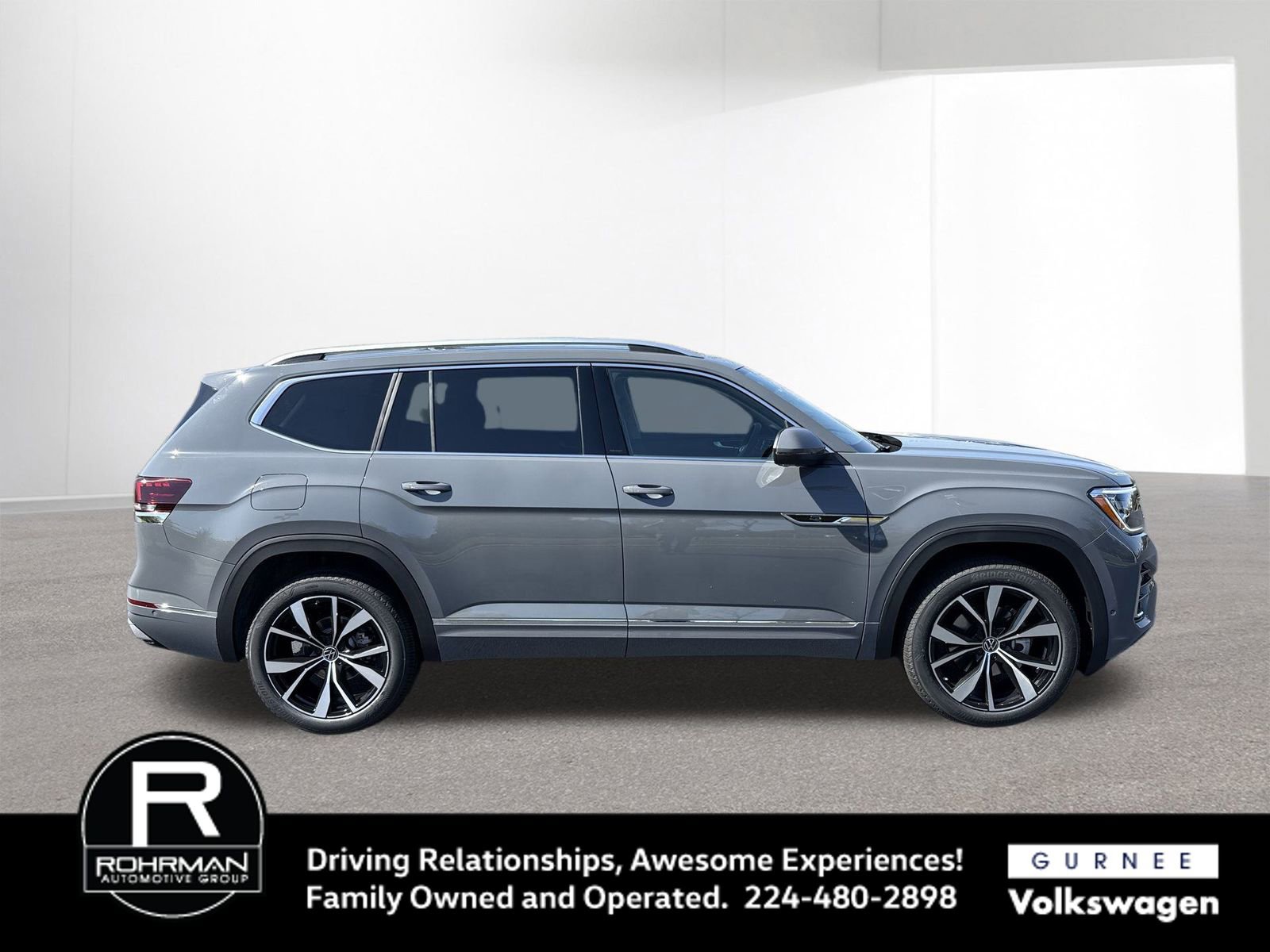 New 2026 Volkswagen Atlas SEL Premium R-Line image 10