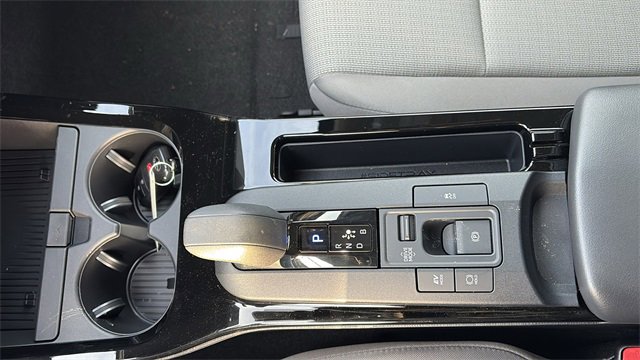 New 2026 Toyota Prius LE image 15