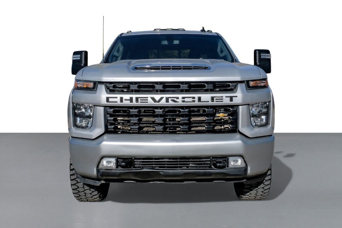 Used 2022 Chevrolet Silverado 3500 LT w/ Convenience Package image 3