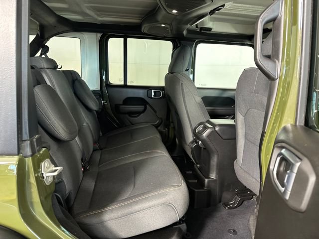 Used 2024 Jeep Wrangler Unlimited image 27