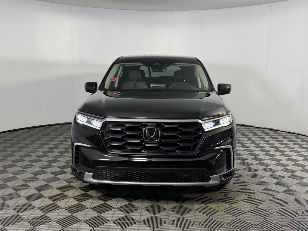 Used 2023 Honda Pilot EX-L image 11