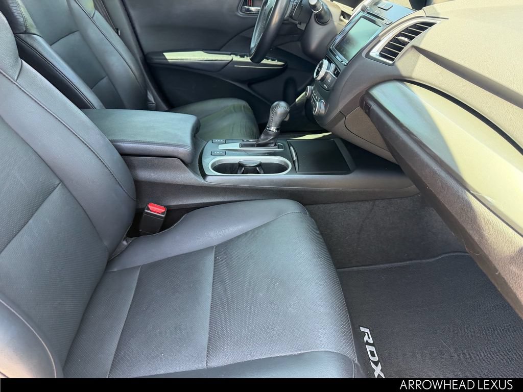 Used 2018 Acura RDX w/ Technology Package FWD image 13