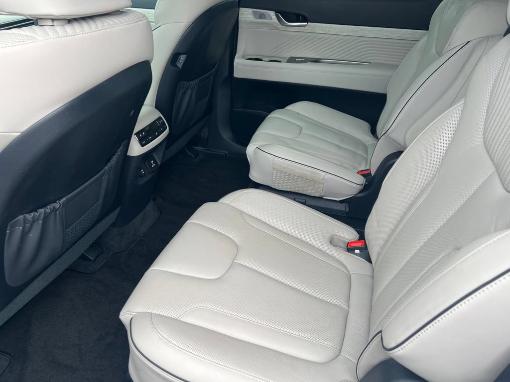 Used 2024 Hyundai Palisade Calligraphy AWD/4WD image 12
