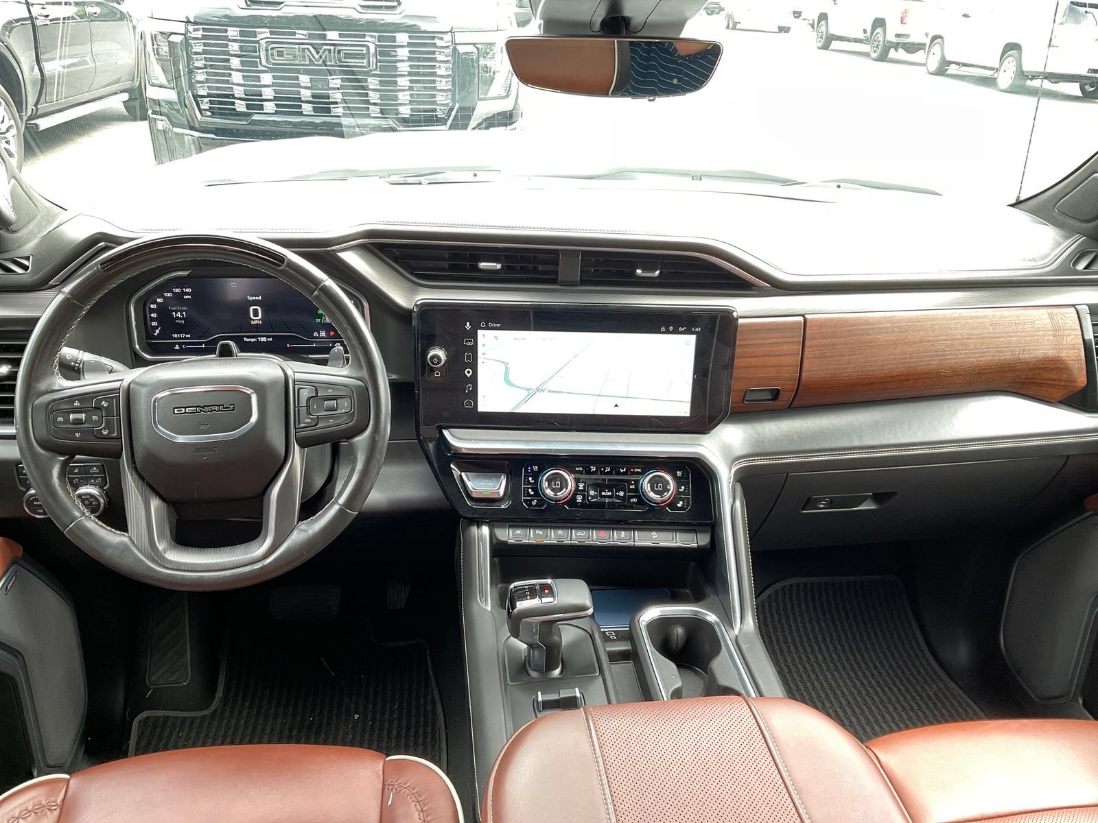 Used 2025 GMC Sierra 1500 Denali Ultimate AWD/4WD image 12