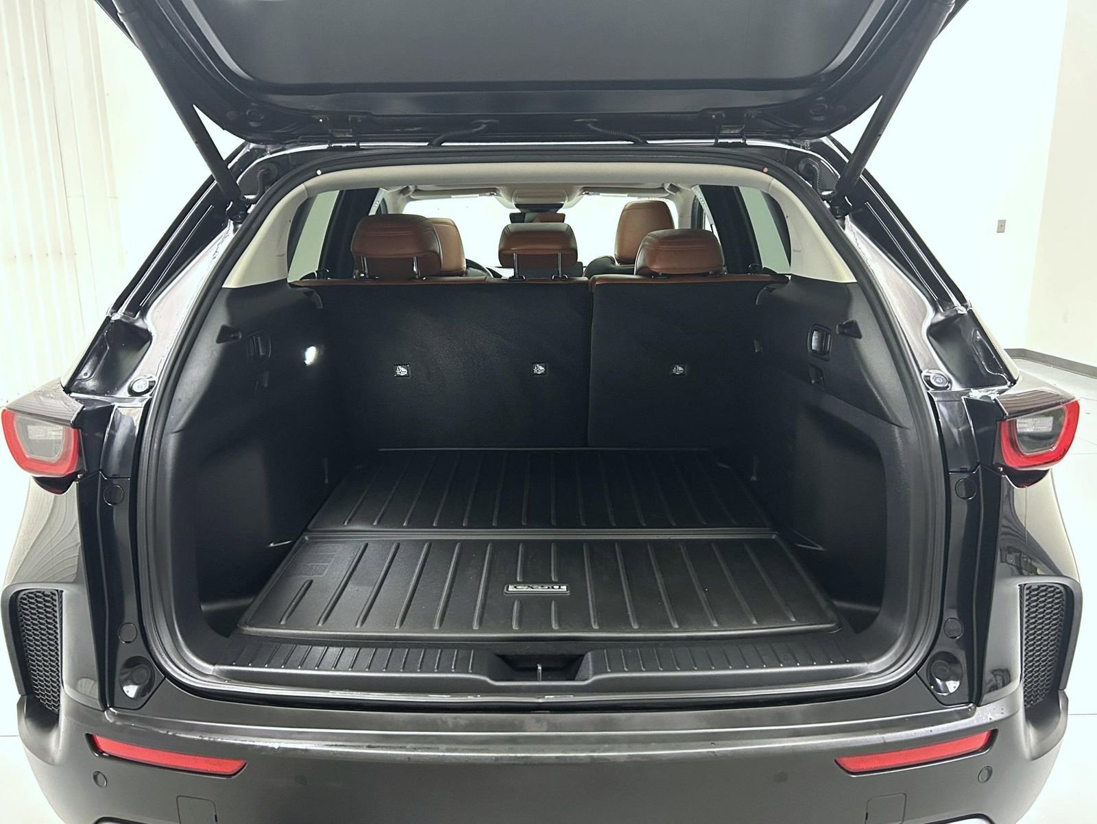 Certified 2025 MAZDA CX-50 2.5 Turbo w/ Weather Package image 9