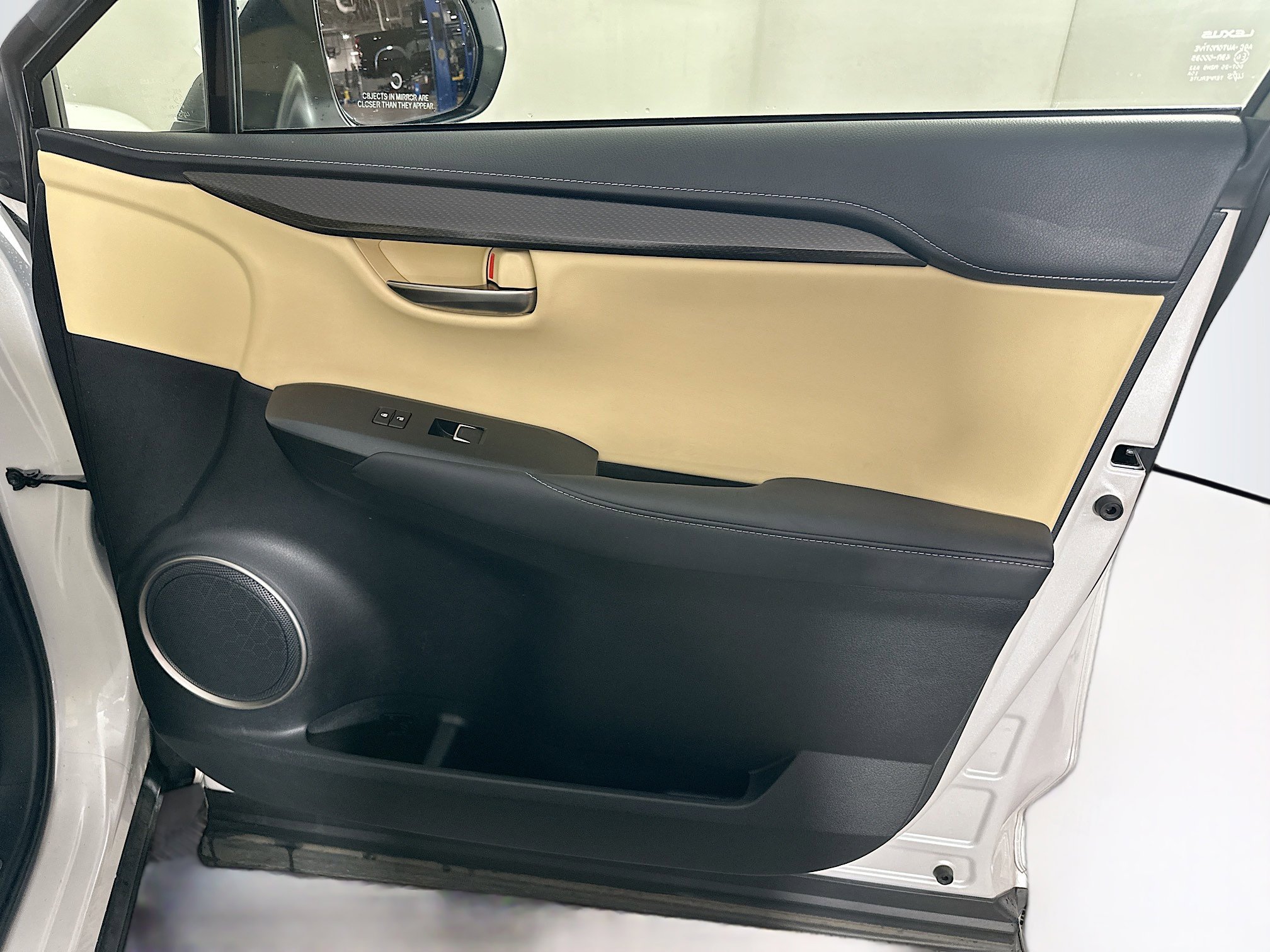 Used 2018 Lexus NX 300 FWD image 31