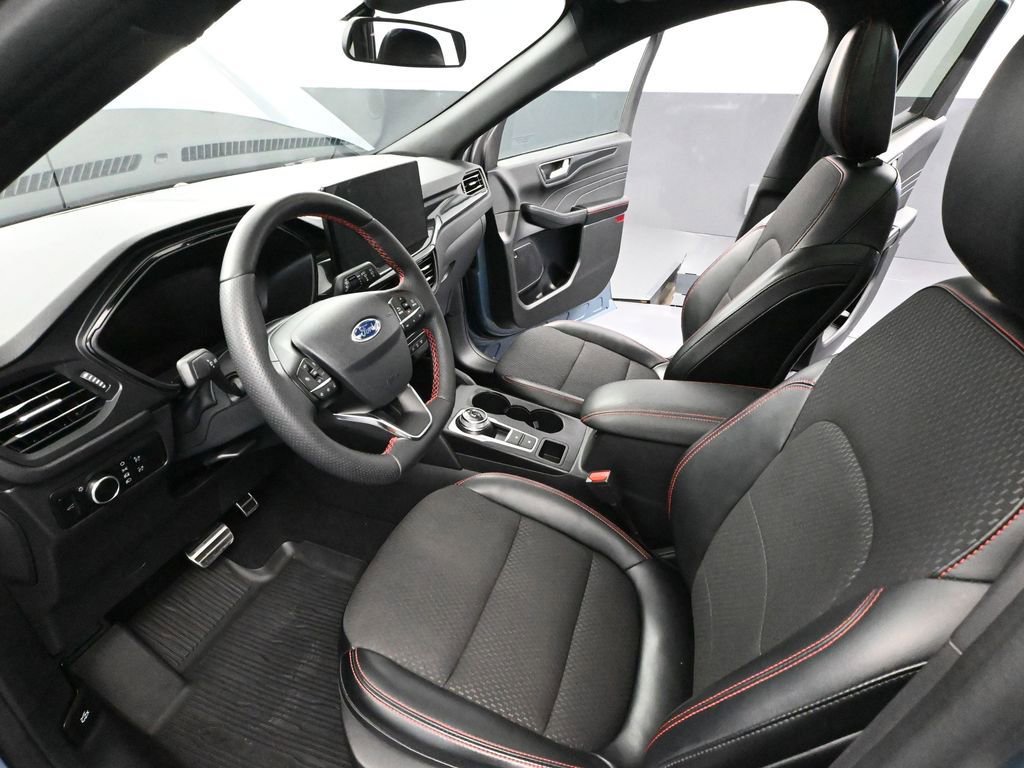Used 2024 Ford Escape ST-Line w/ Tech Pack #1 image 22