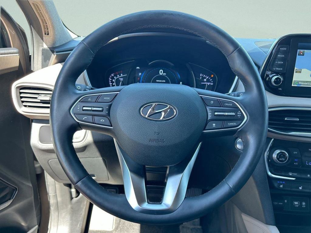 Used 2020 Hyundai Santa Fe Limited image 35