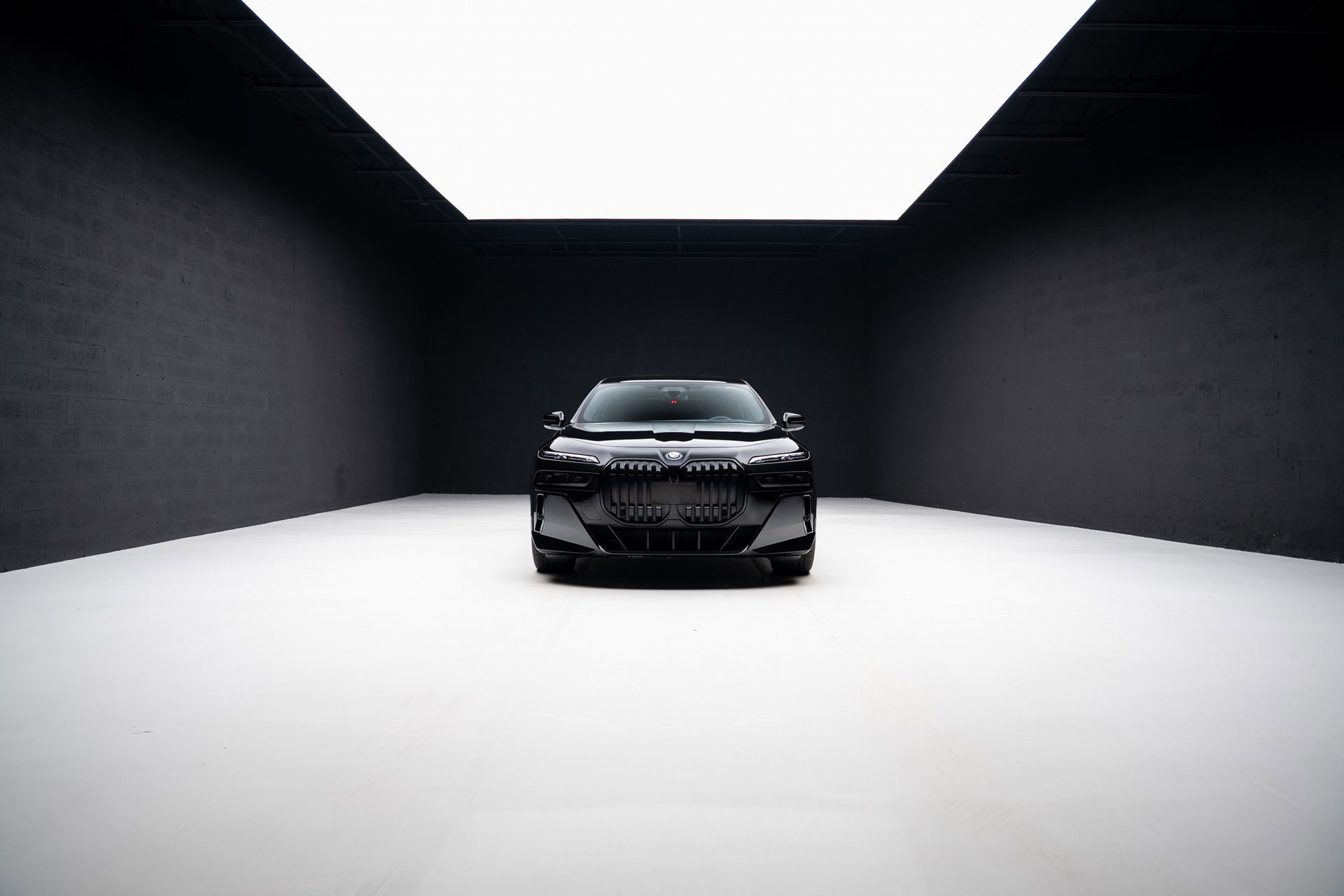 Used 2023 BMW i7 xDrive60 w/ Executive Package 2 image 85