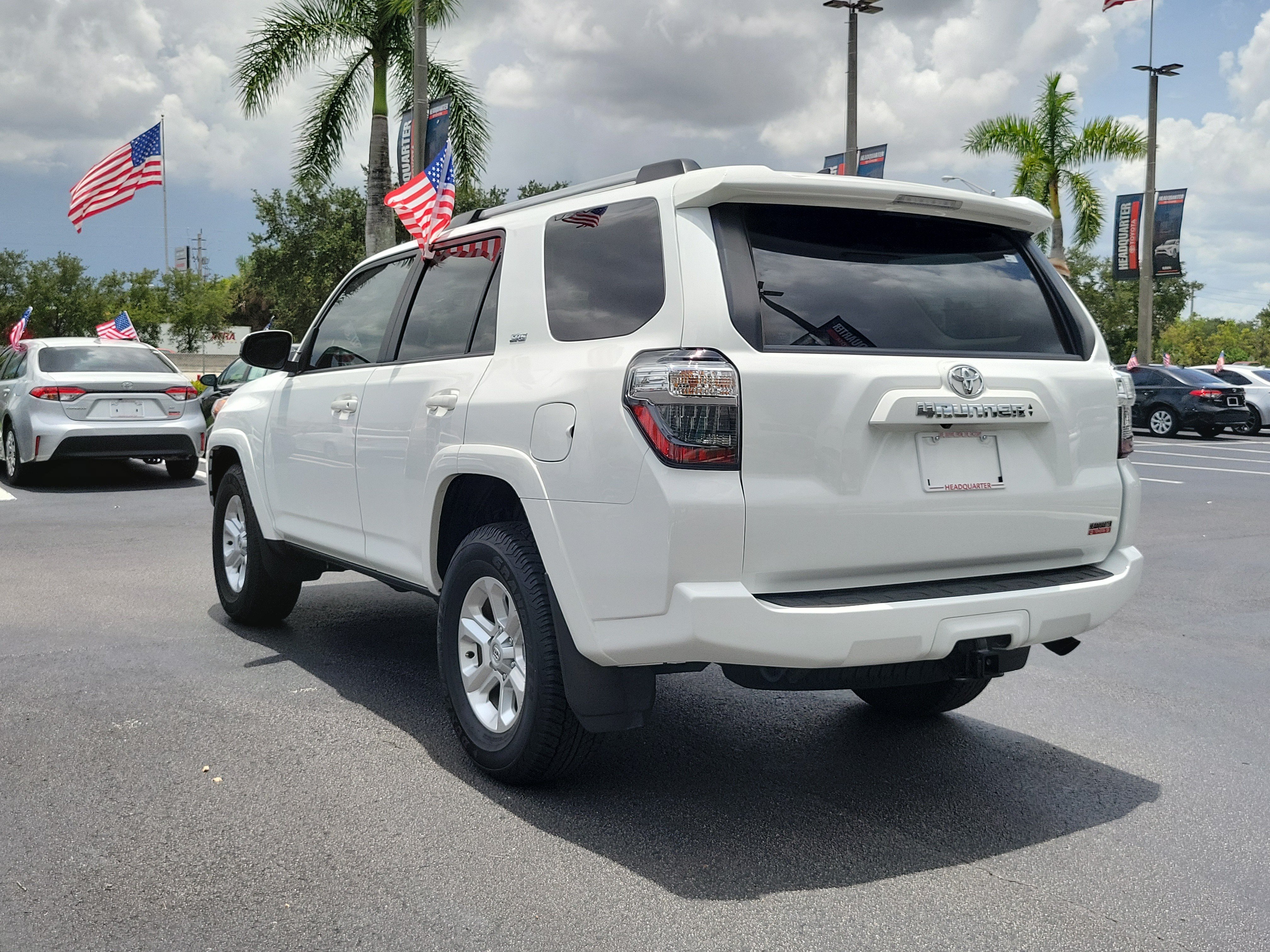 Used 2024 Toyota 4Runner SR5 RWD image 9