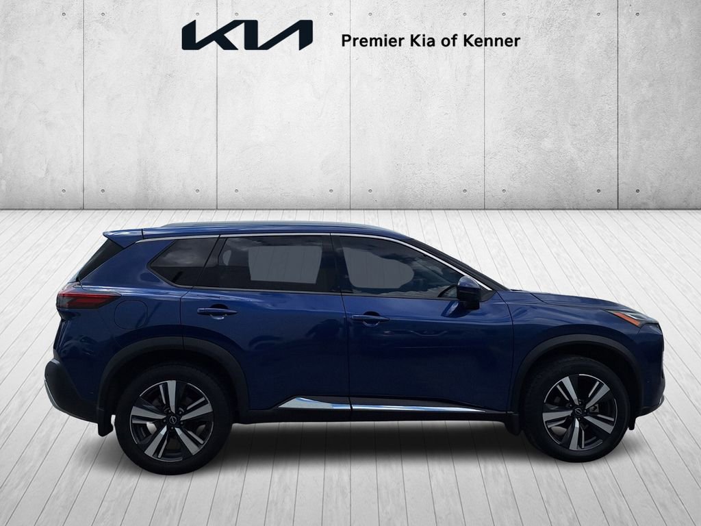 Used 2023 Nissan Rogue Platinum w/ Platinum Premium Package image 6