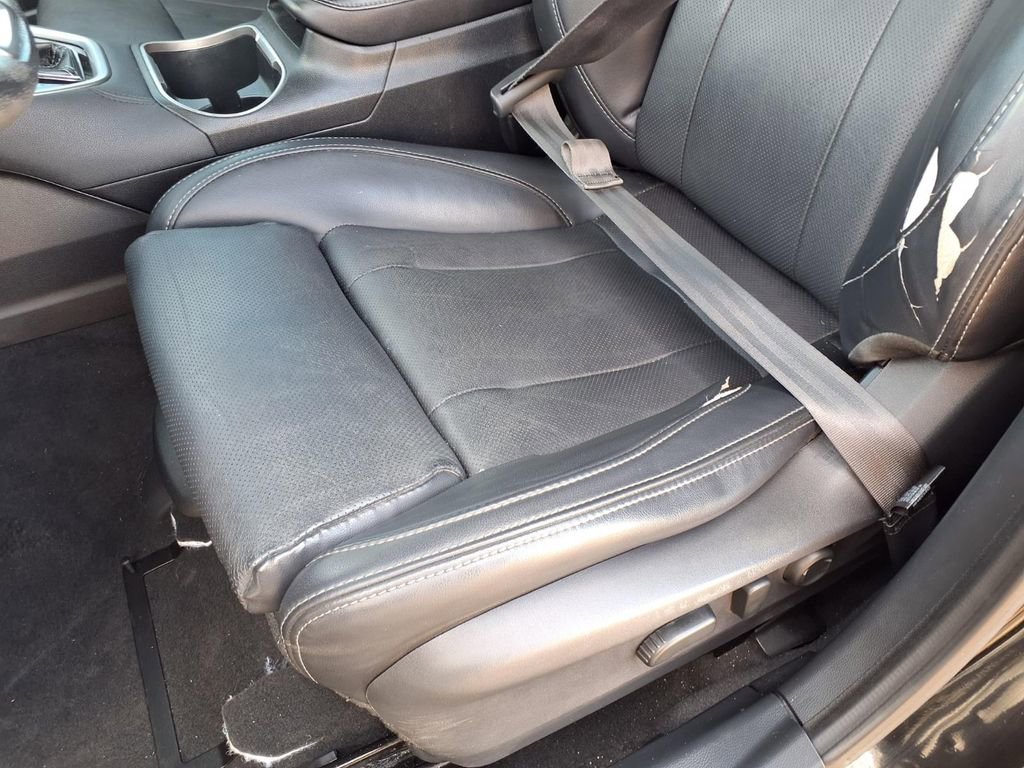 Used 2020 Subaru Outback Limited w/ Popular Package #2 image 24