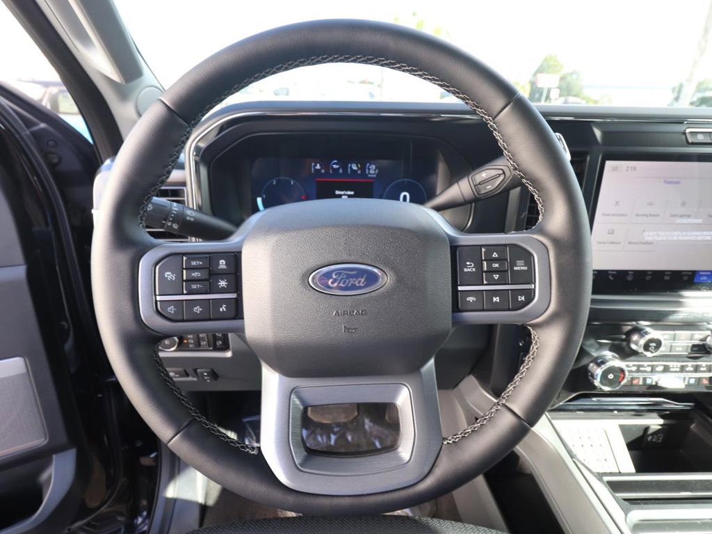 New 2026 Ford F350 Lariat w/ Lariat Ultimate Package AWD/4WD image 18