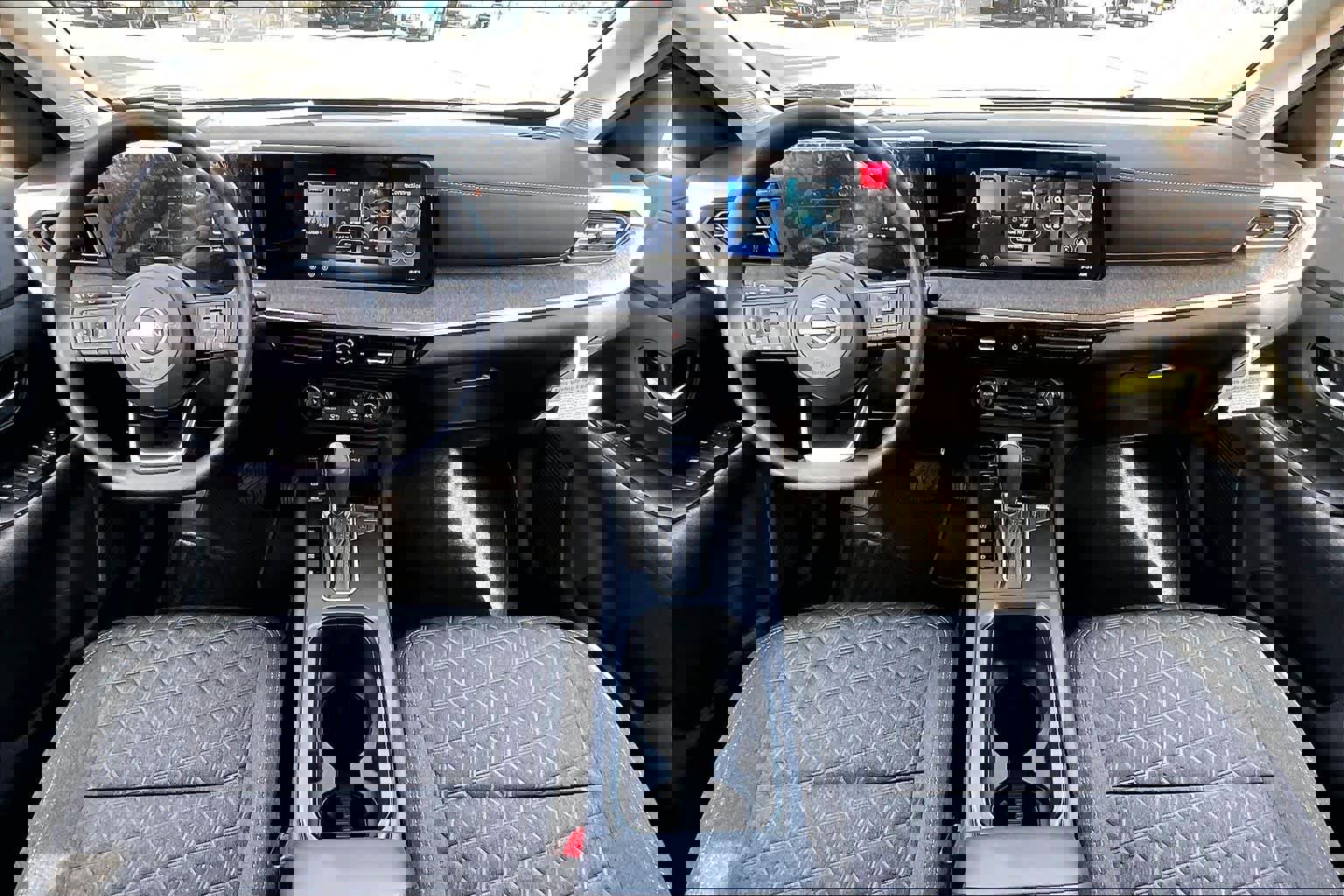 New 2026 Nissan Kicks SV image 5