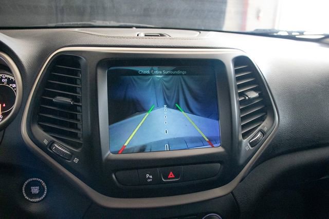 Used 2018 Jeep Cherokee Limited w/ High Altitude Package image 34