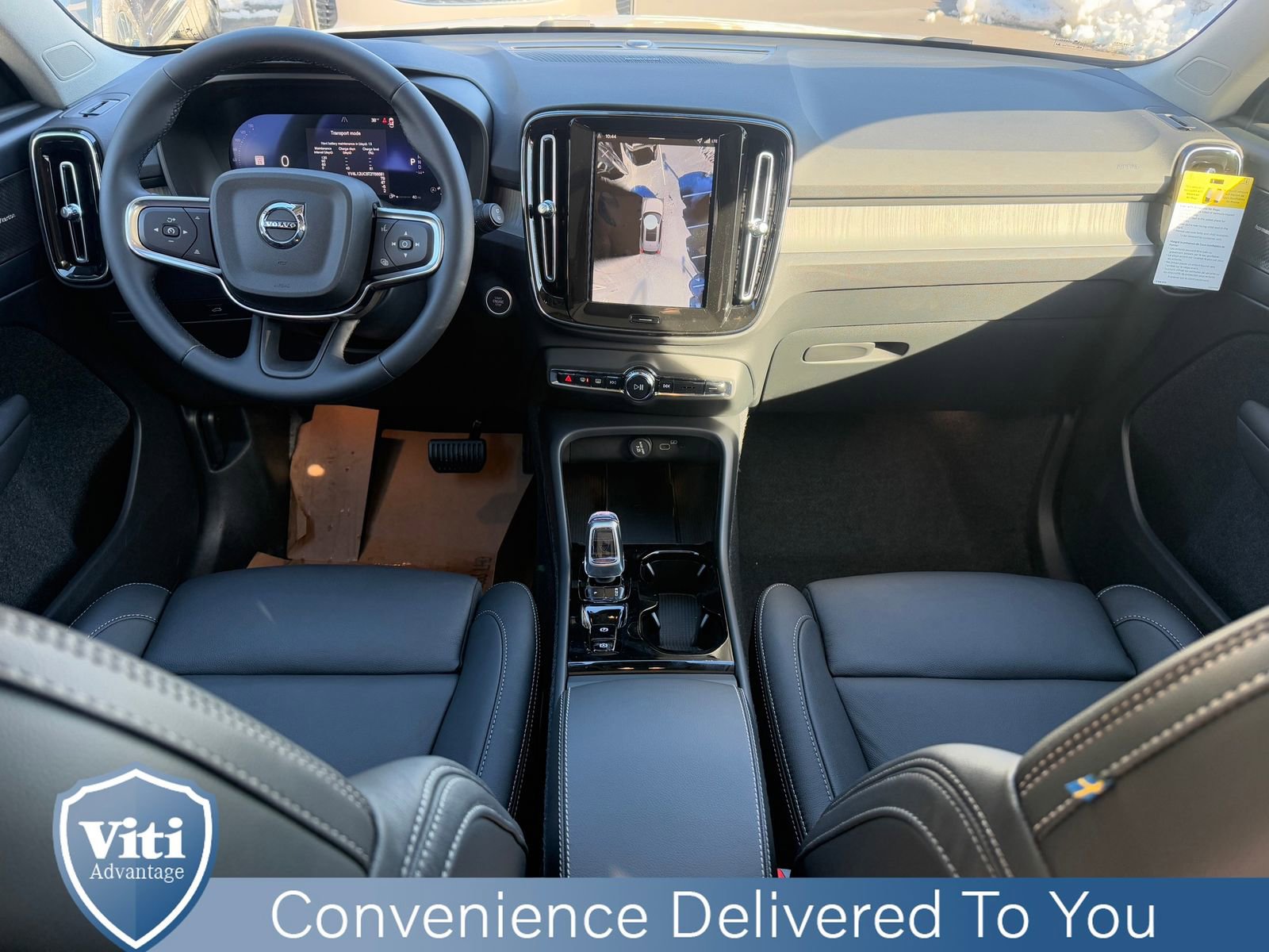 New 2026 Volvo XC40 B5 Plus w/ Climate Package image 2