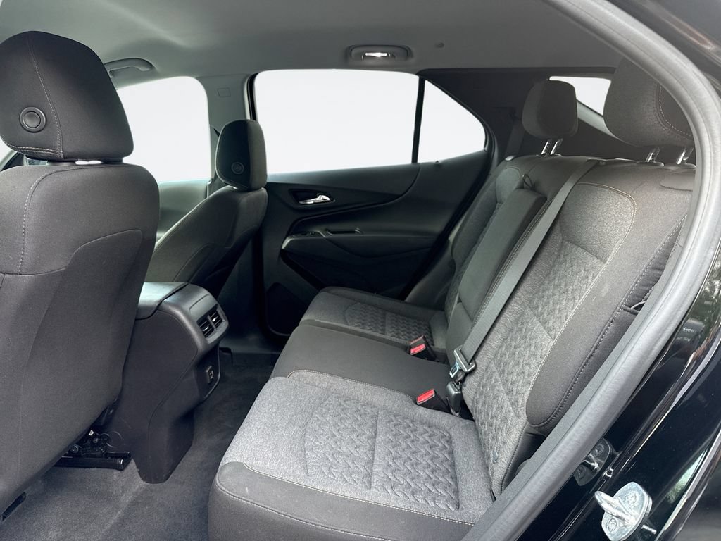Used 2024 Chevrolet Equinox LT FWD image 24