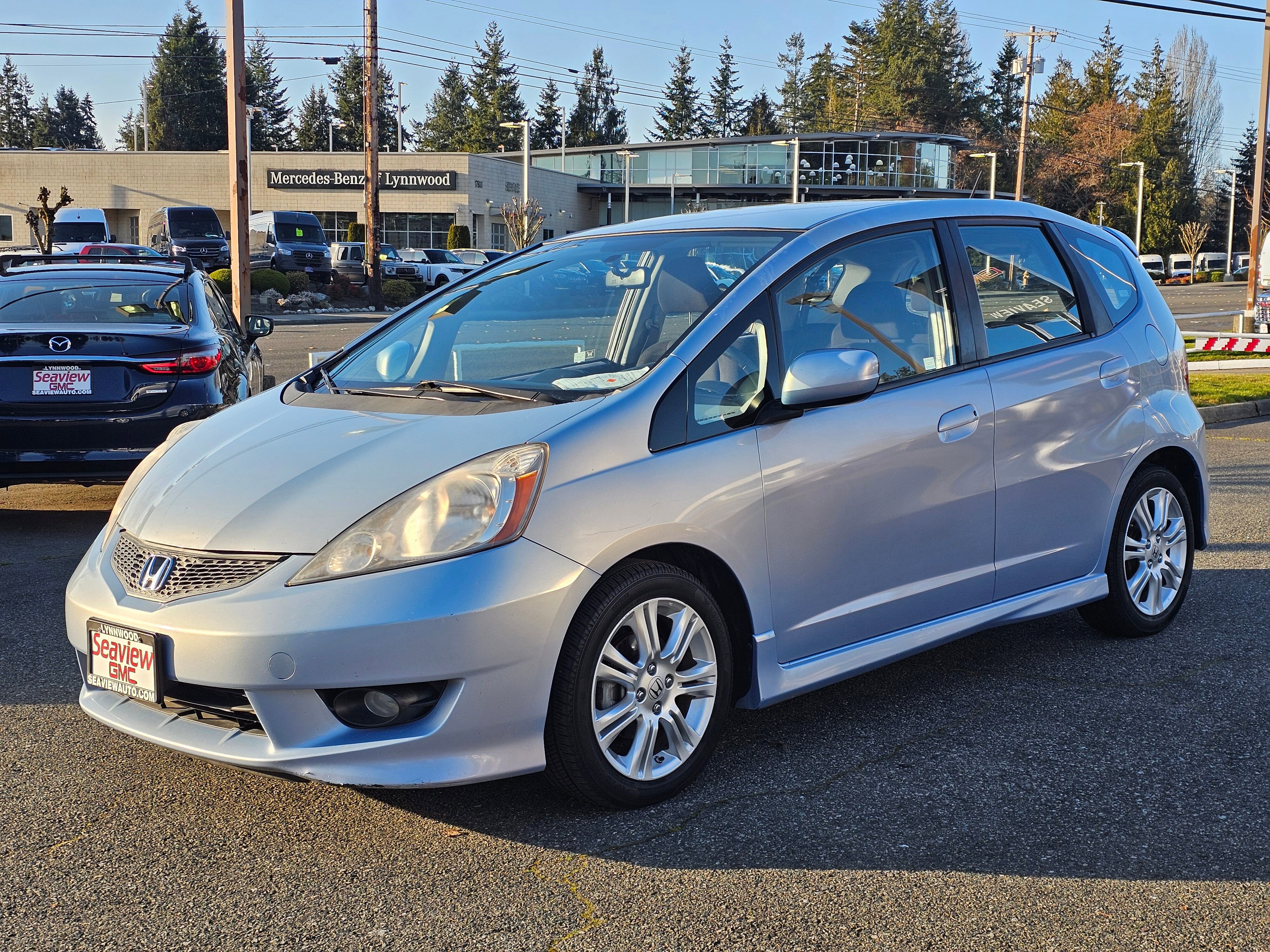Used 2009 Honda Fit Sport image 3