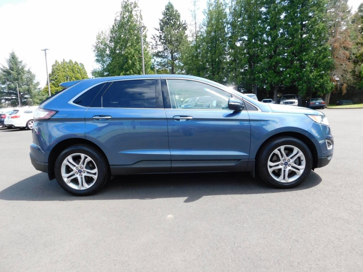 Used 2018 Ford Edge Titanium w/ Equipment Group 302A image 23