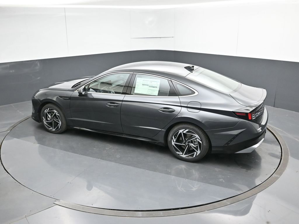 New 2026 Hyundai Sonata SEL FWD image 19