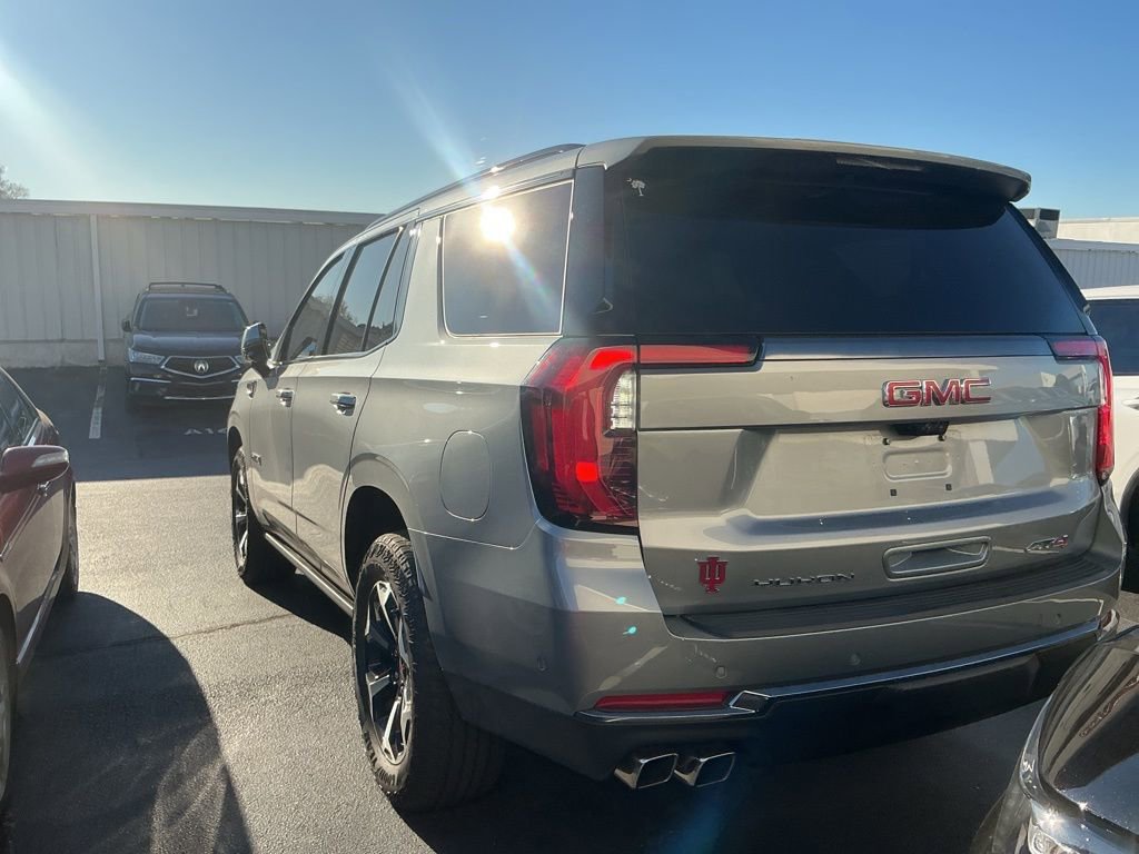 Used 2025 GMC Yukon AT4 w/ AT4 Premium Package image 2