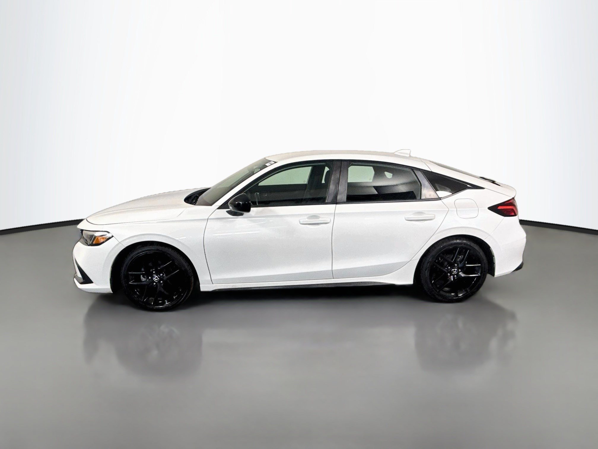 Used 2023 Honda Civic Sport image 6