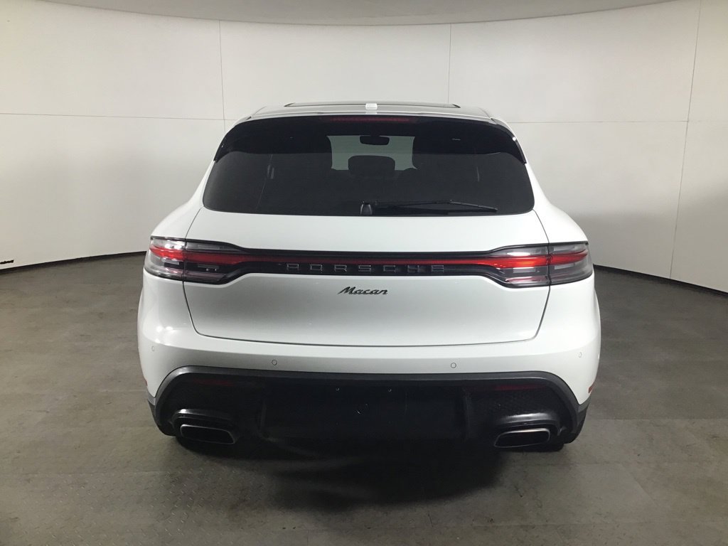 Certified 2023 Porsche Macan Turbo AWD/4WD image 6