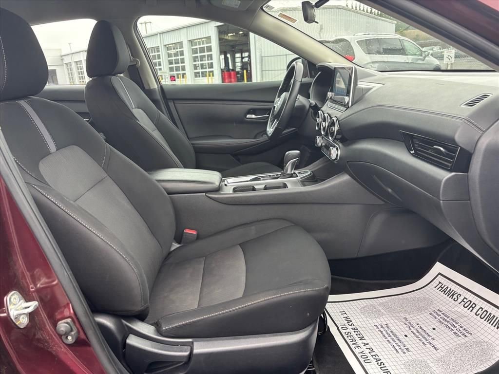 Used 2022 Nissan Sentra SV w/ Trunk Package image 14