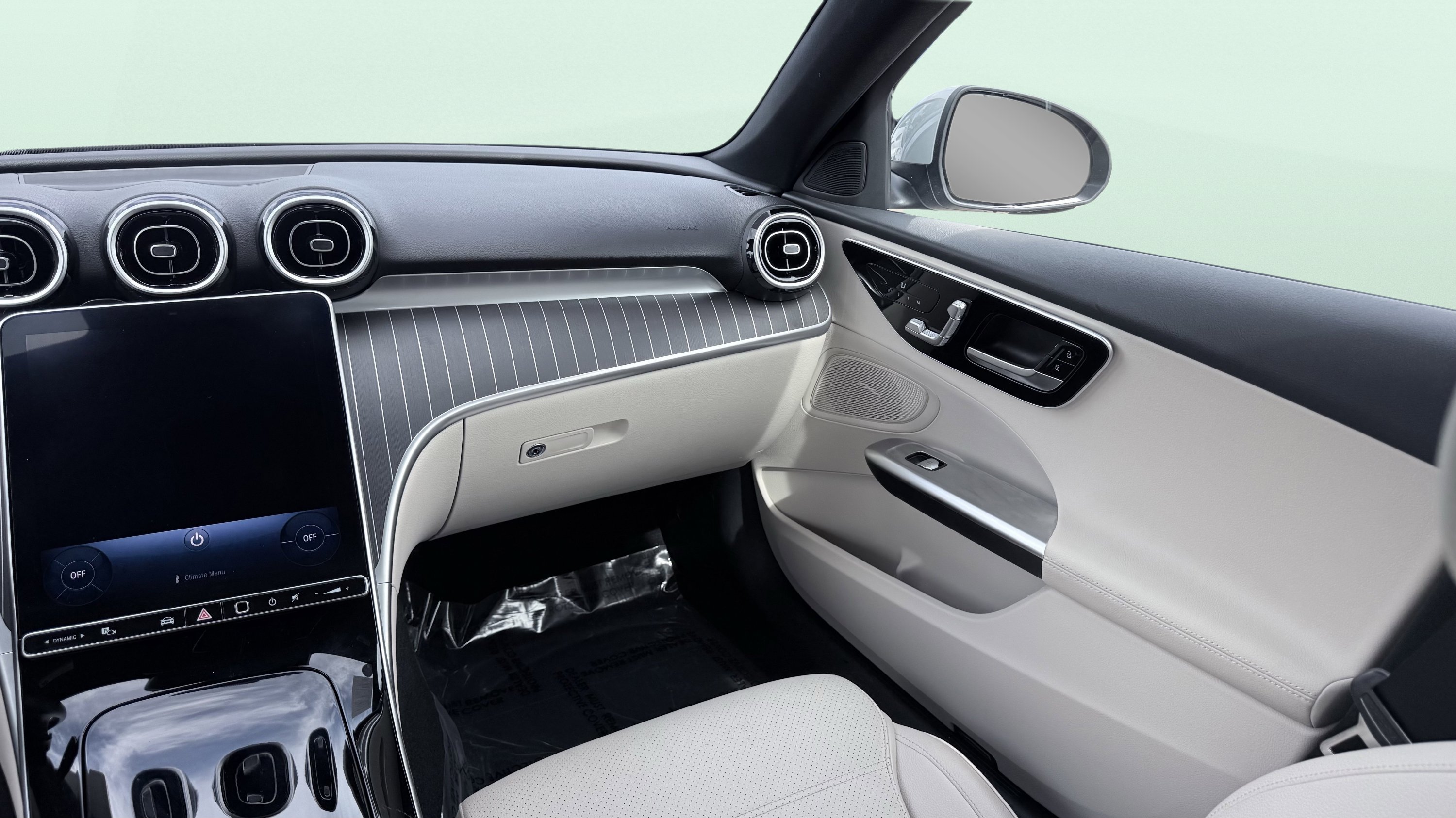 Used 2025 Mercedes-Benz C 300 Sedan image 52