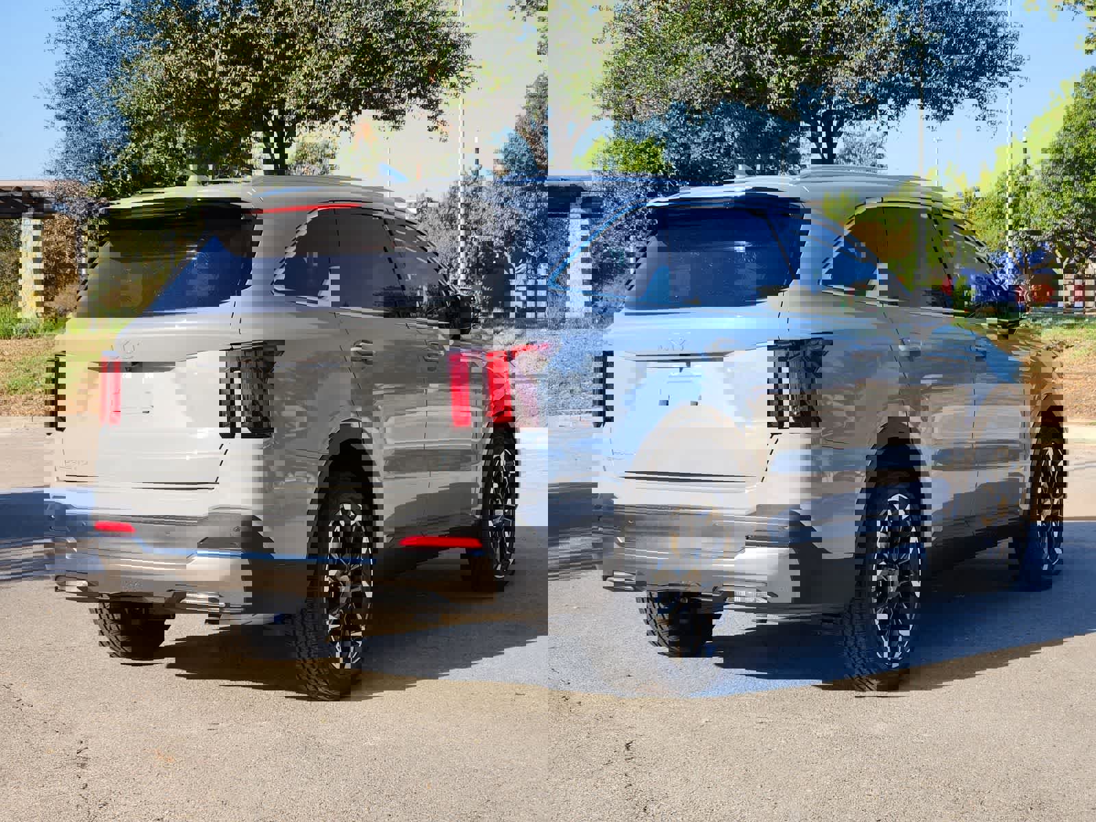 New 2026 Kia Sorento EX FWD image 4