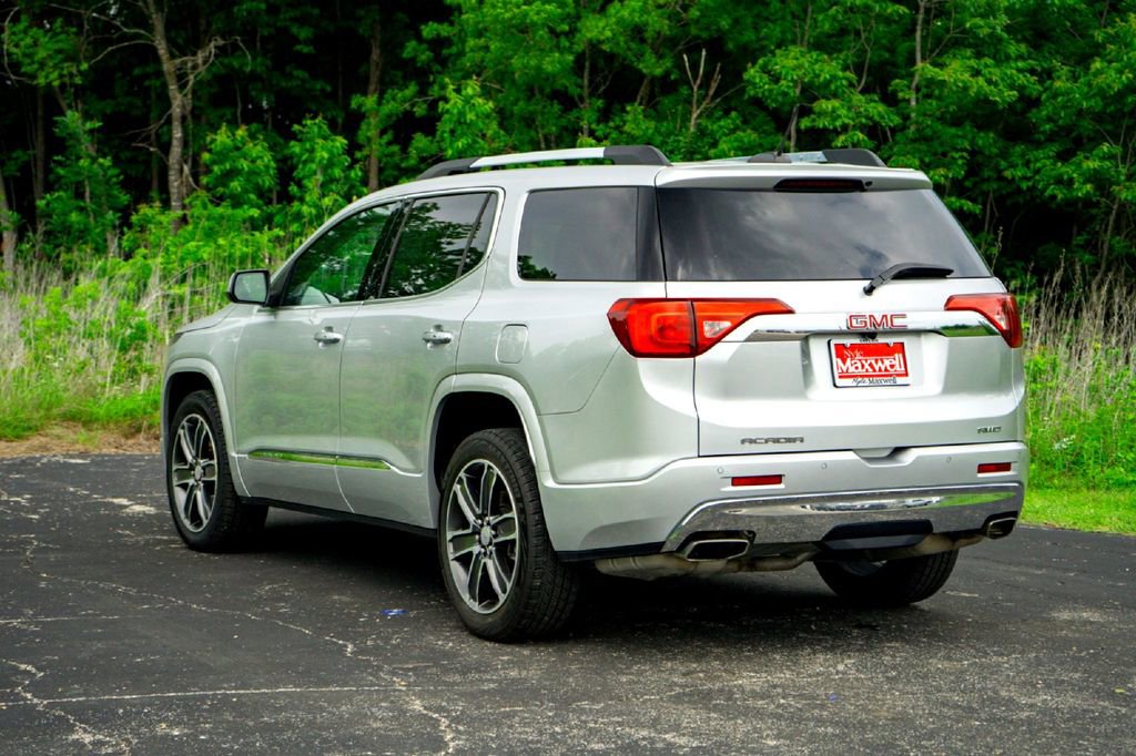 Used 2019 GMC Acadia Denali w/ Technology Package AWD/4WD image 8