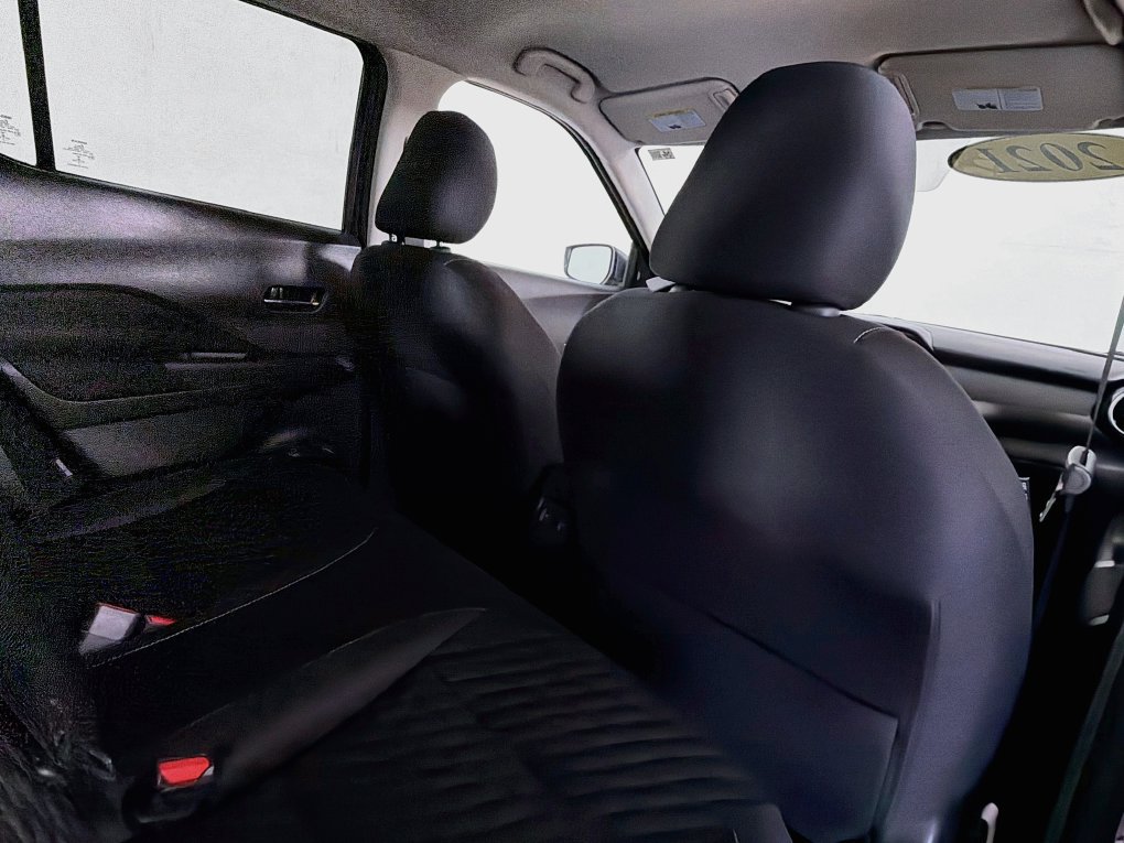Used 2021 Nissan Kicks SV FWD image 27