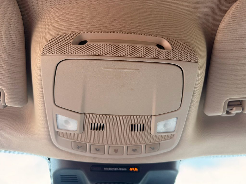 Used 2024 Ford Expedition XLT RWD image 30