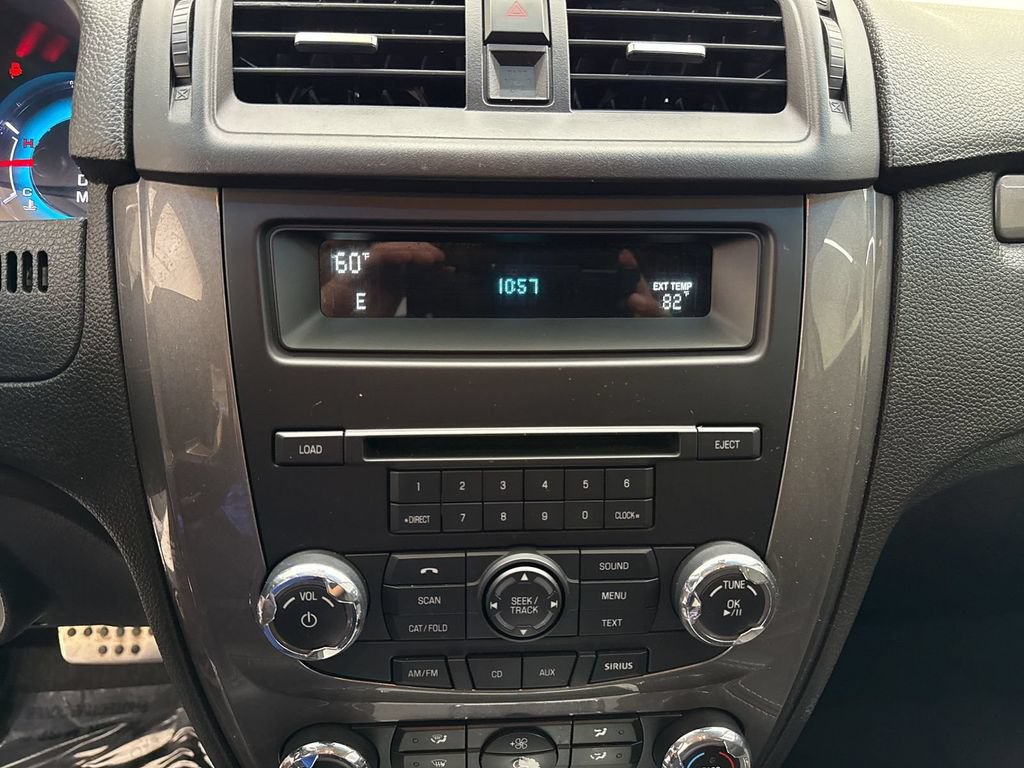 Used 2012 Ford Fusion Sport FWD image 13
