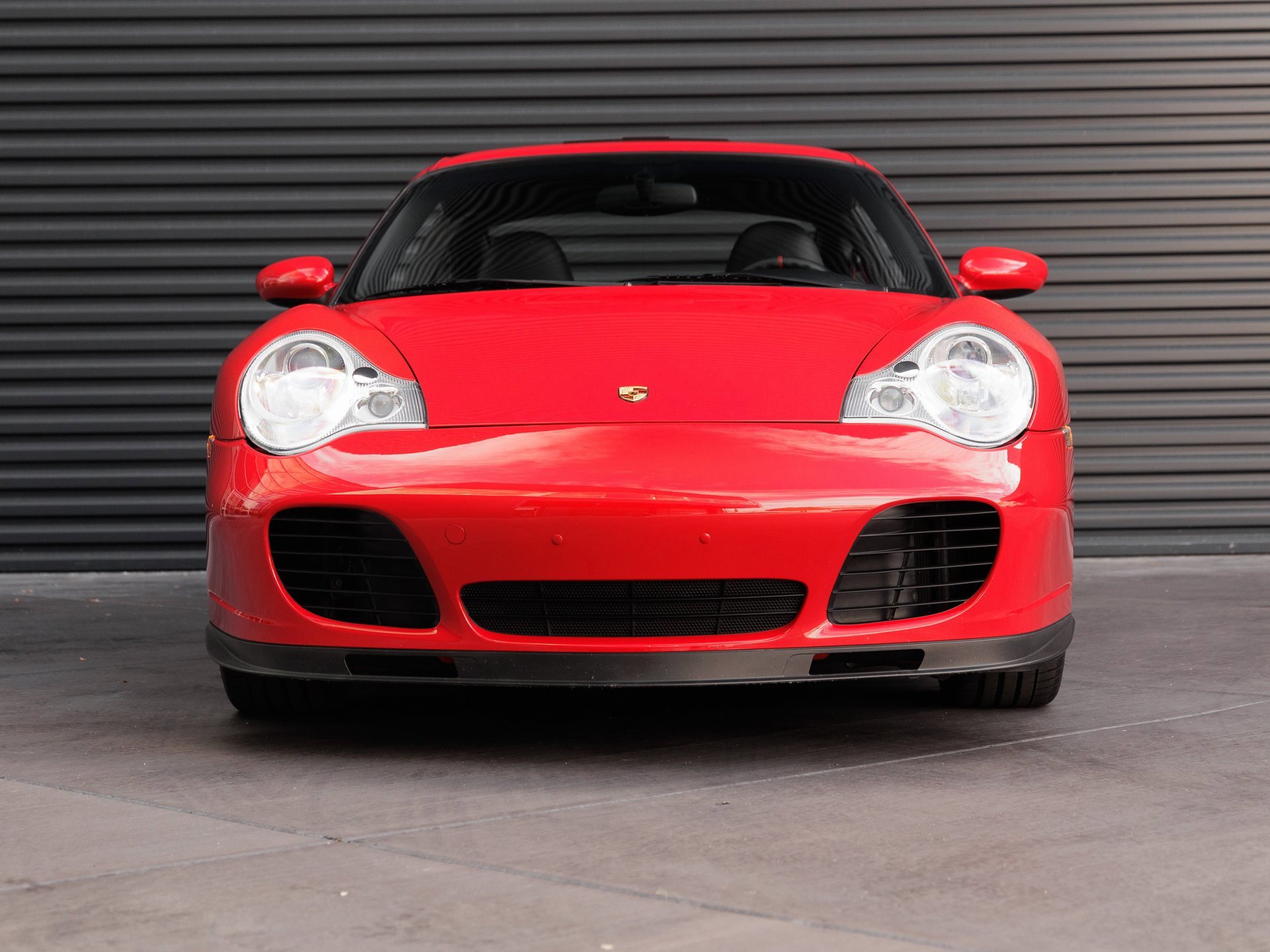 Used 2004 Porsche 911 Carrera 4S image 10