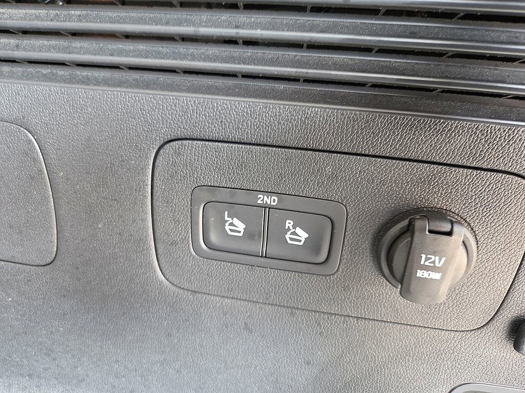Used 2023 Kia Sorento SX Prestige image 10