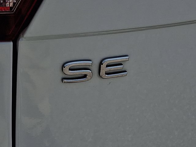 Used 2023 Volkswagen Tiguan SE R-Line AWD/4WD image 29