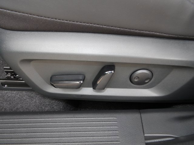 New 2026 Nissan Rogue SV image 17