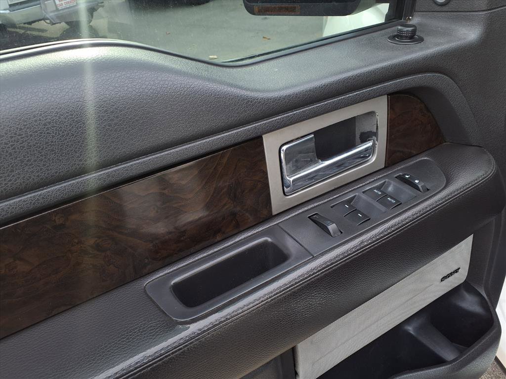Used 2013 Ford F150 Platinum image 11