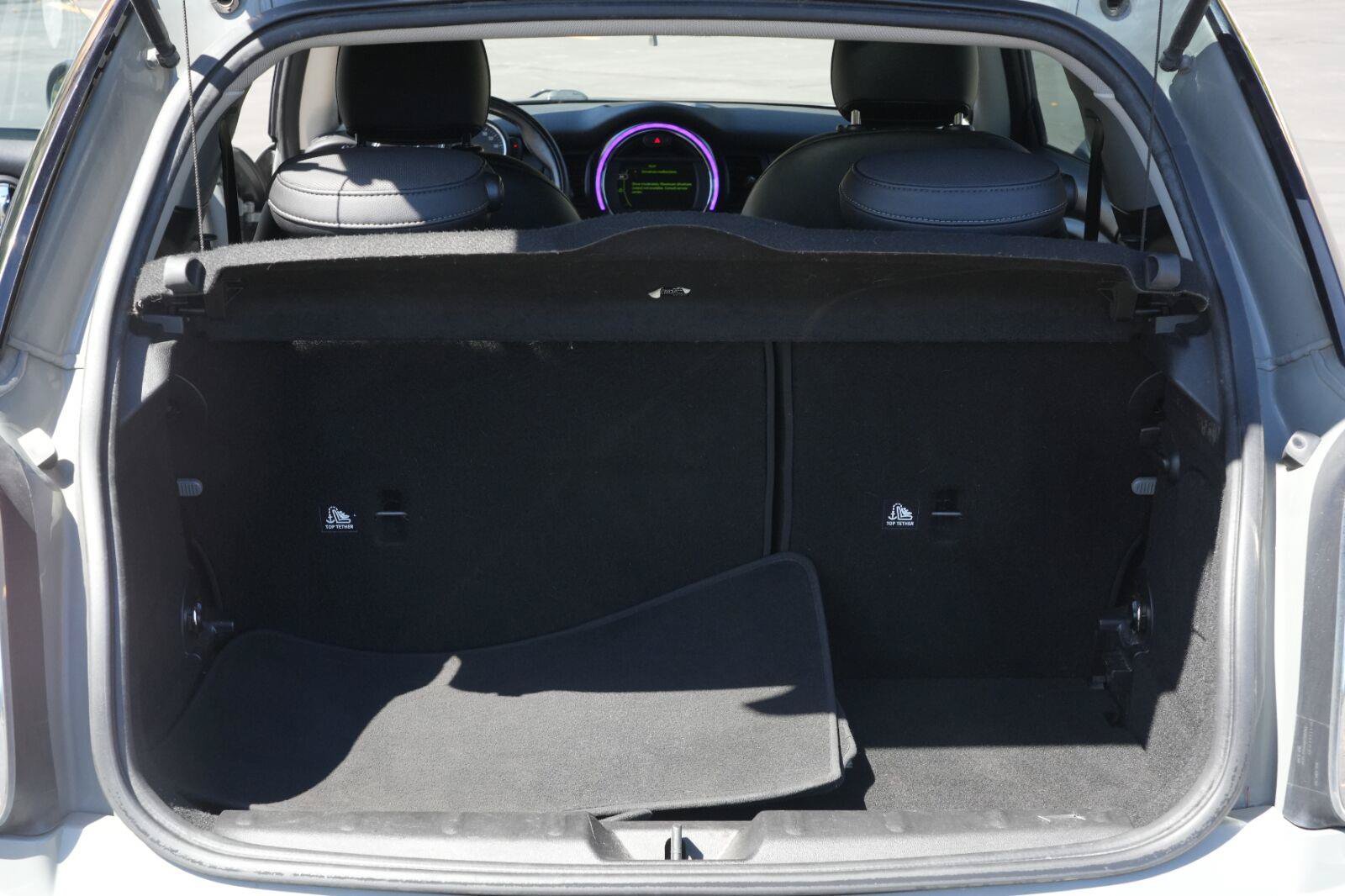 Used 2017 MINI Cooper 2-Door Hardtop FWD image 18