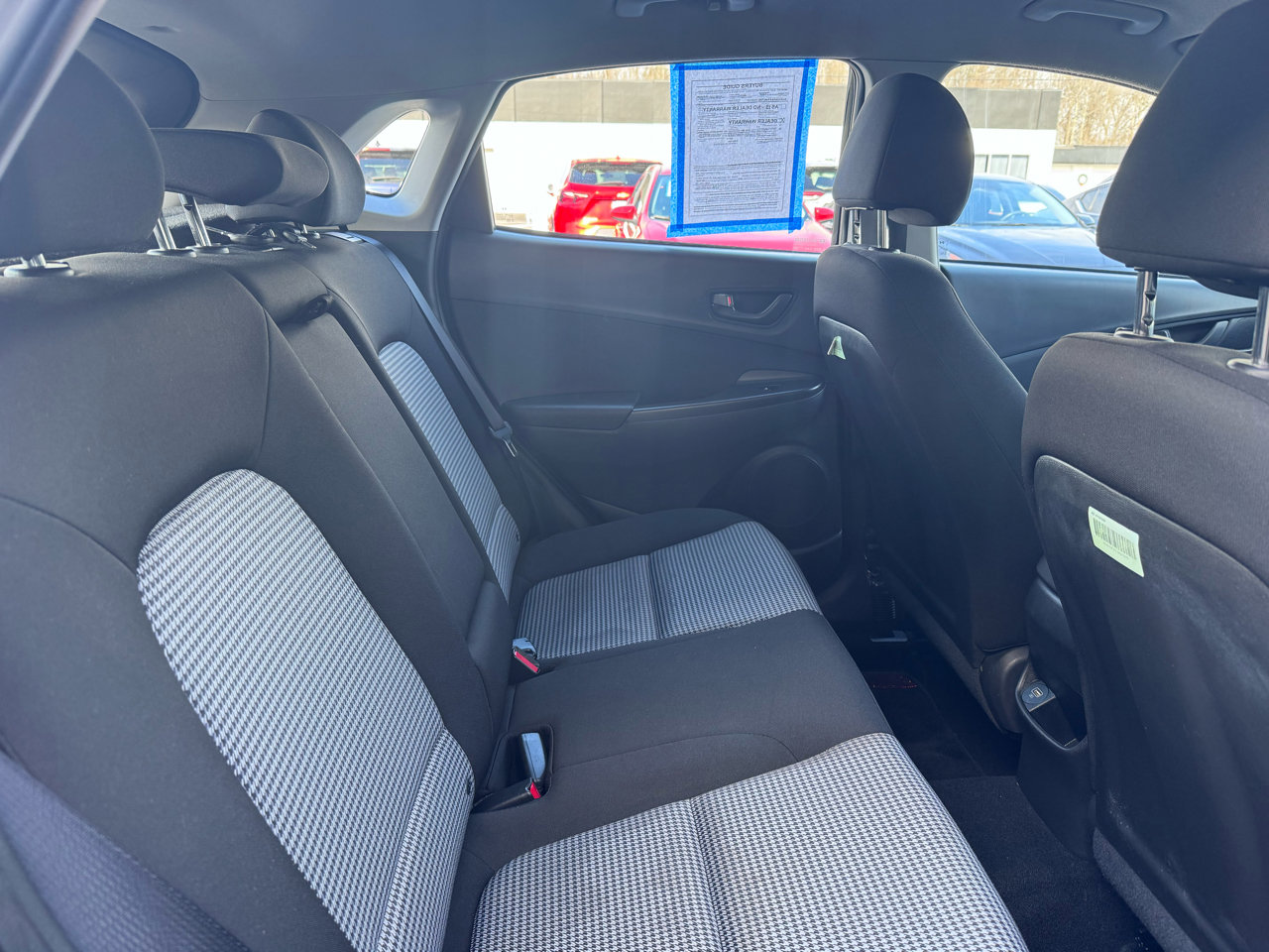 Used 2023 Hyundai Kona SE image 12