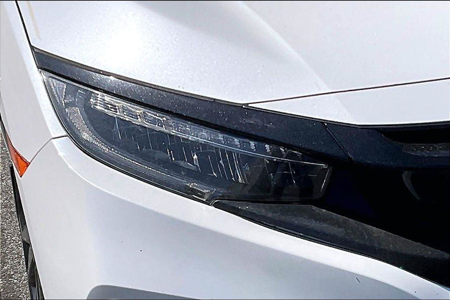 Used 2019 Honda Civic Touring image 29