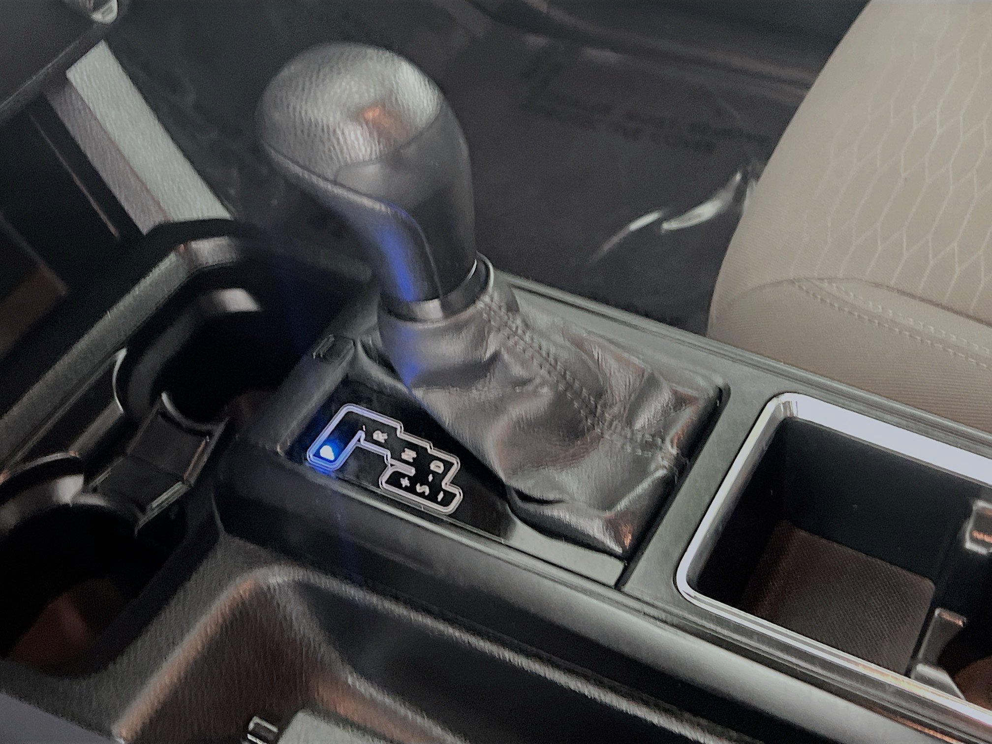 Used 2019 Toyota Tacoma SR w/ SR Convenience Package RWD image 22